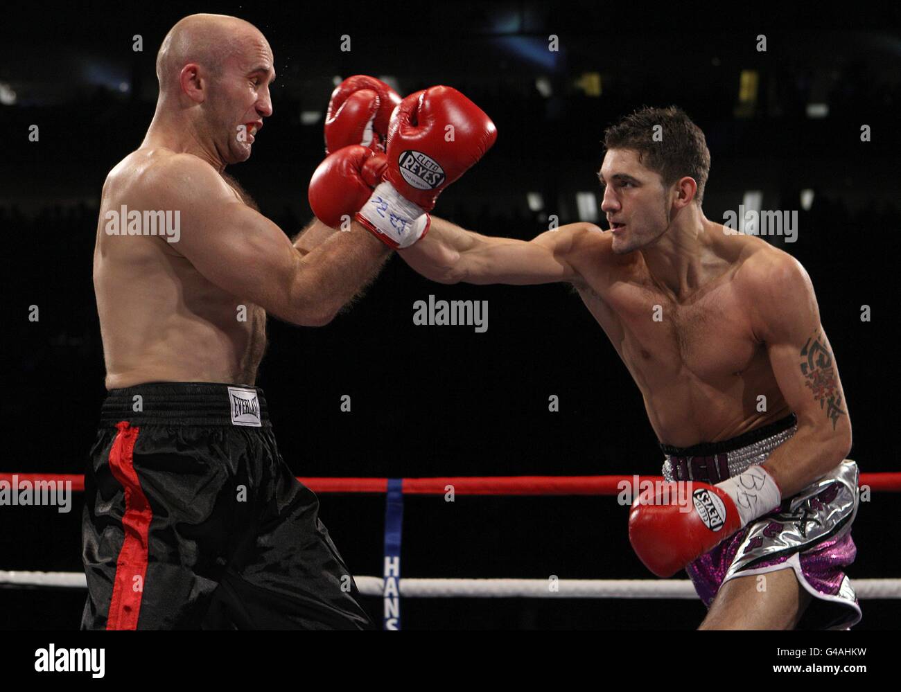 02 Boxing Boxing - This Is It - The O2 Stock Photo - Alamy