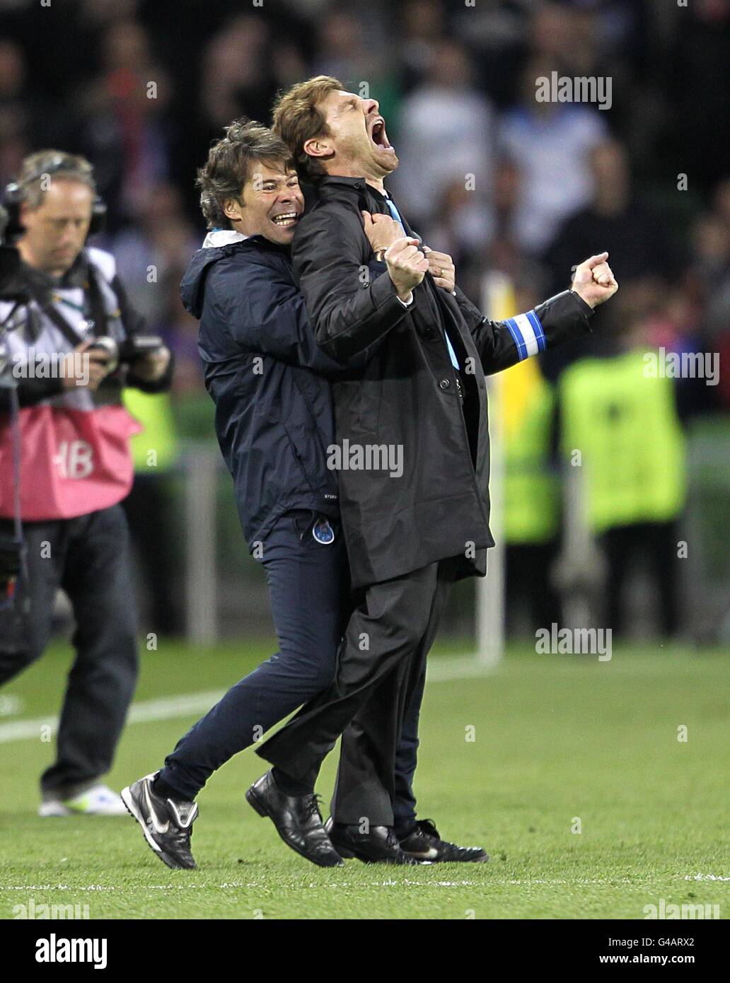FC Porto manager Andres Villas-Boas (right) celebrates after the final whistle with assistant Jose Mario Rocha Stock Photo