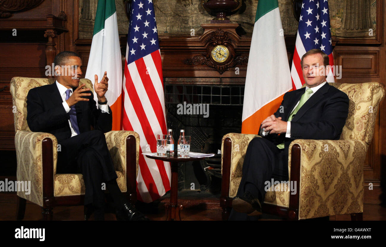 US President Barack Obama with Taoiseach Enda Kenny in Farmleigh, Dublin, where the two held talks. Stock Photo