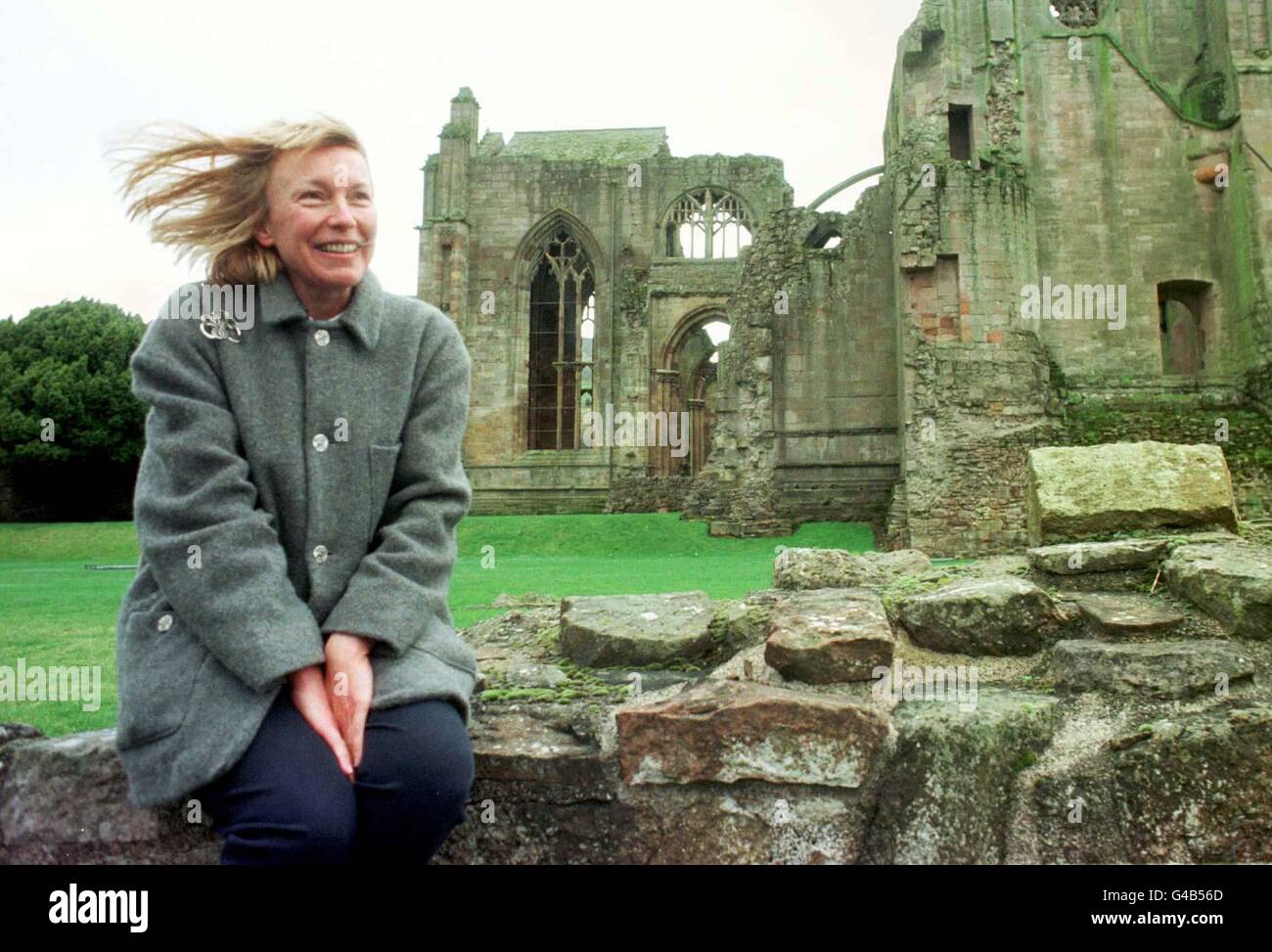 39-year-old Victoria Oswald, a BBC sound engineer, who lives in Kent, at the Melrose Abbey in Scotland today (Monday), after she won Historic Scotland's national competition to design an appropriate memorial for the Abbey, which will be the final resting place of the heart of Robert the Bruce, who will be finally returned to Melrose Abbey and laid to rest 684 years to the day after his victory in the Battle of Bannockburn. See PA Story SCOTLAND Bruce. Photo by David Cheskin. Stock Photo