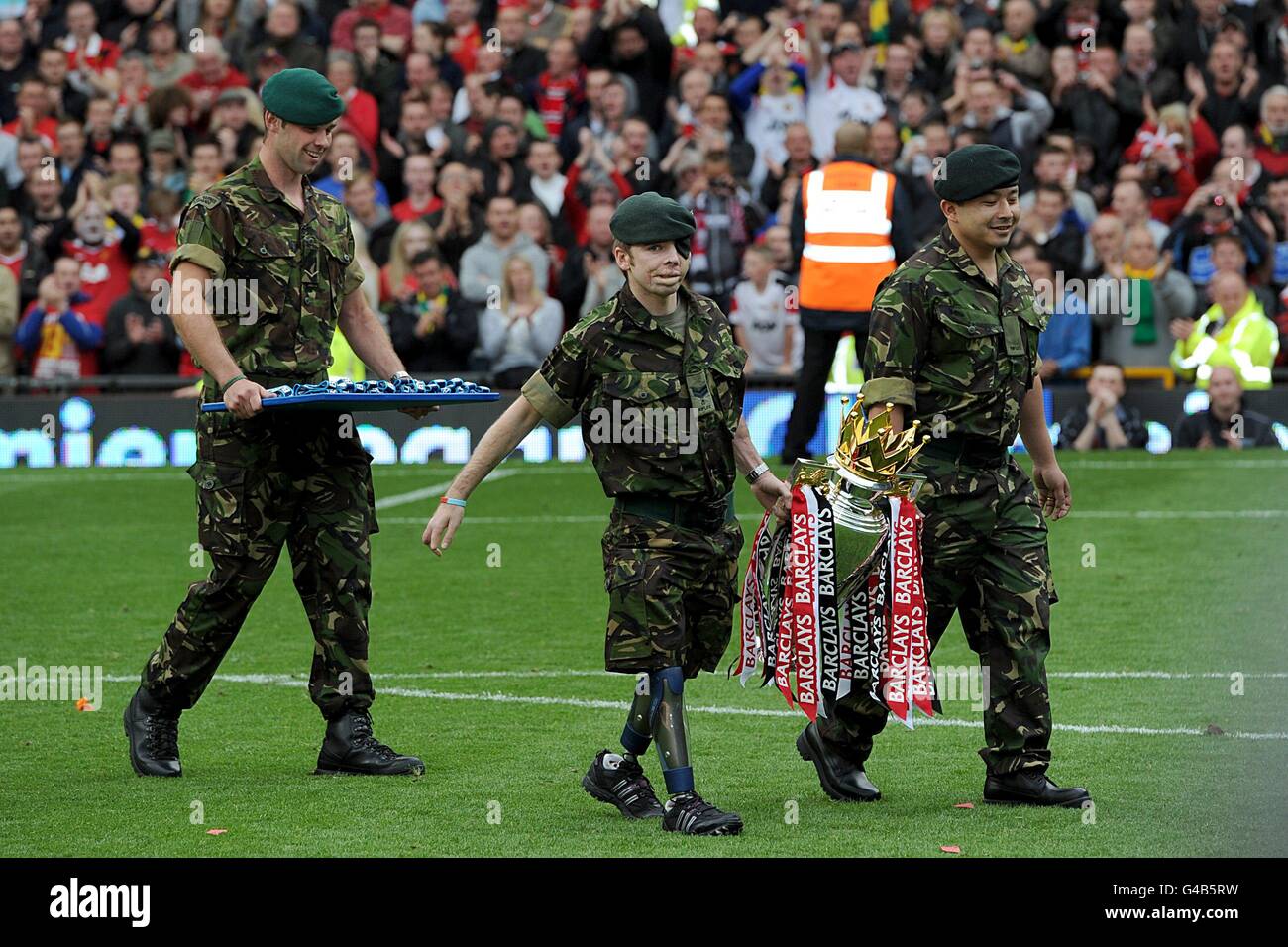 Soccer - Barclays Premier League - Manchester United v Blackpool - Old Trafford Stock Photo