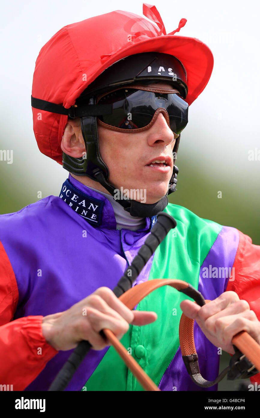 Shane Shortall Jockey shane kelly at nottingham racecourse hi-res stock photography ...