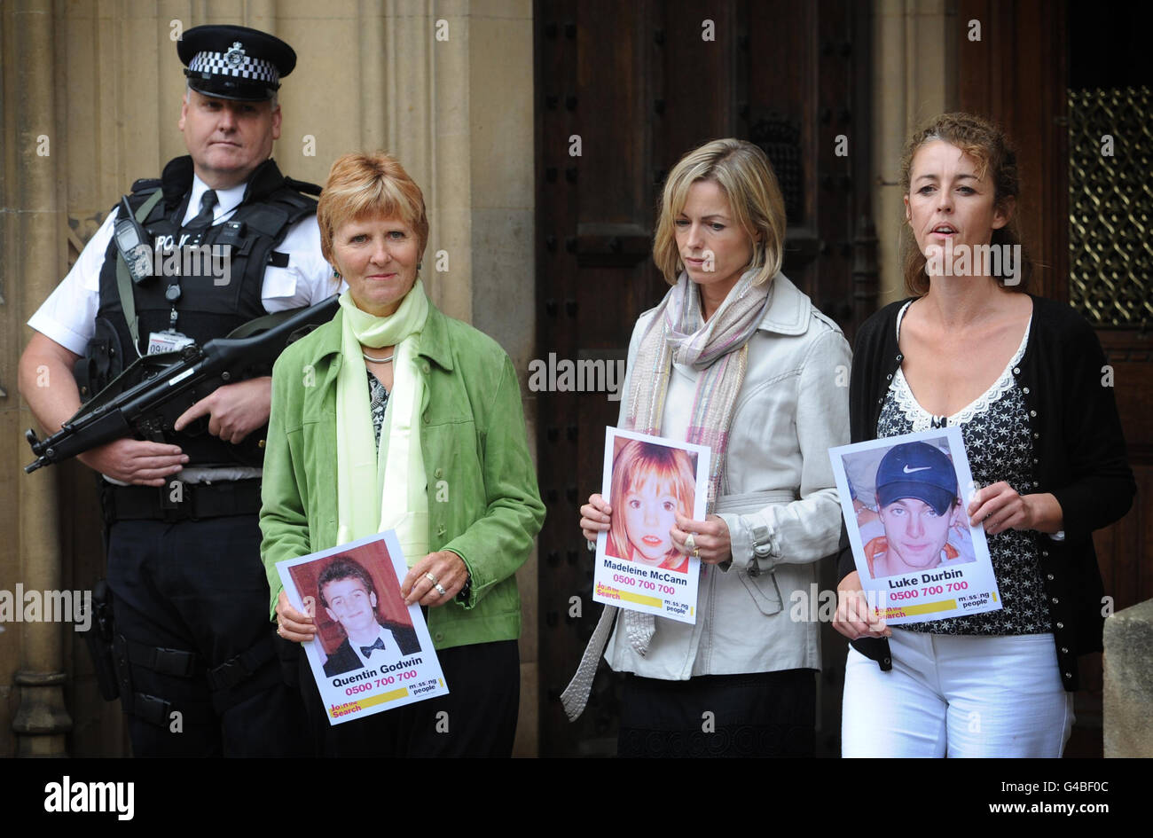 Kate McCann (centre), mother of Madeleine McCann who went missing in 2007 in Portugal arrives at a parliamentary inquiry into missing persons along with Nicki Durban (right) mother of missing Luke Durbin and Sarah Godwin (left) mother of missing Quentin Godwin, at the House of Commons in London. Stock Photo