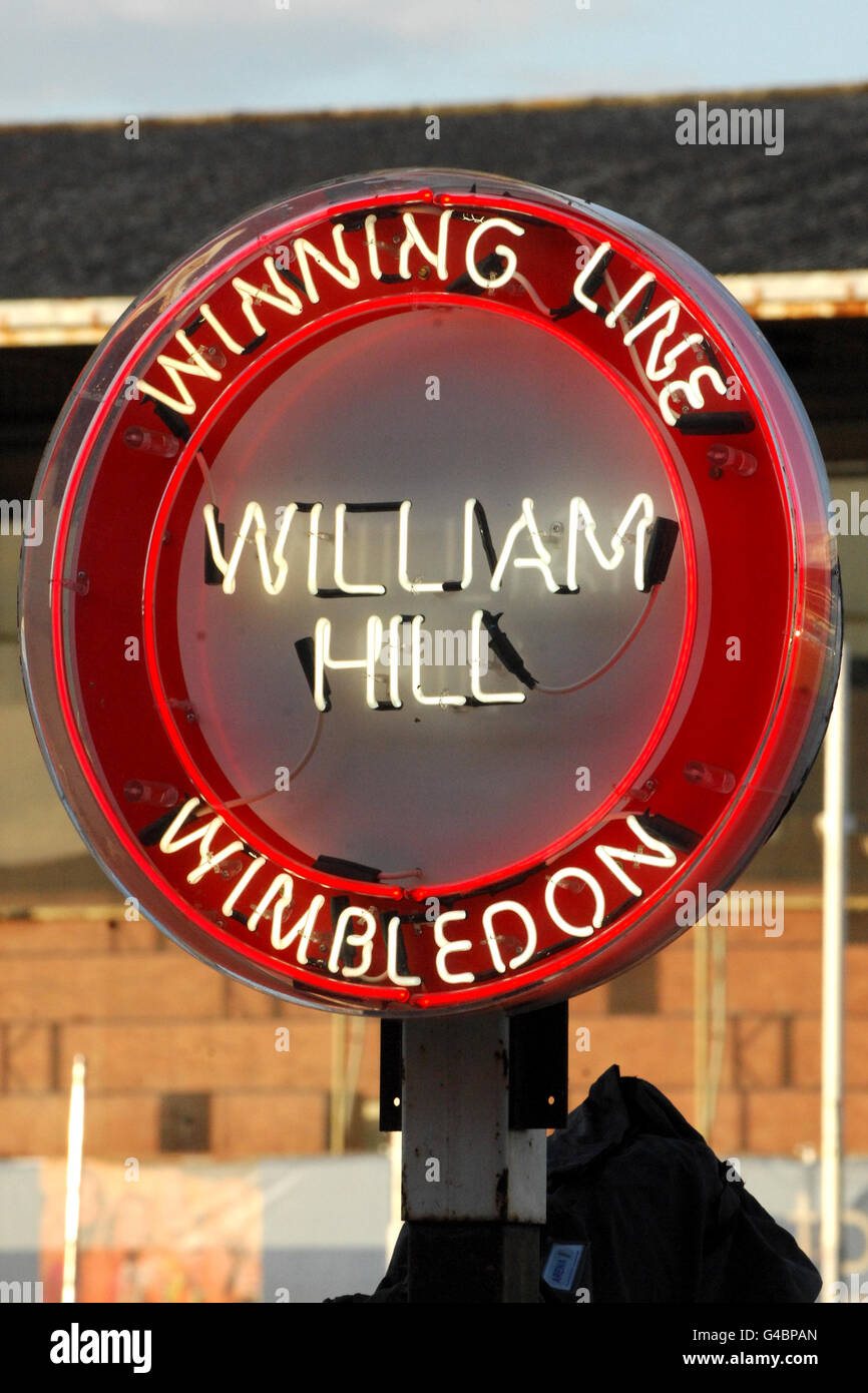 Greyhounds Wimbledon Greyhound Stadium Stock Photo Alamy