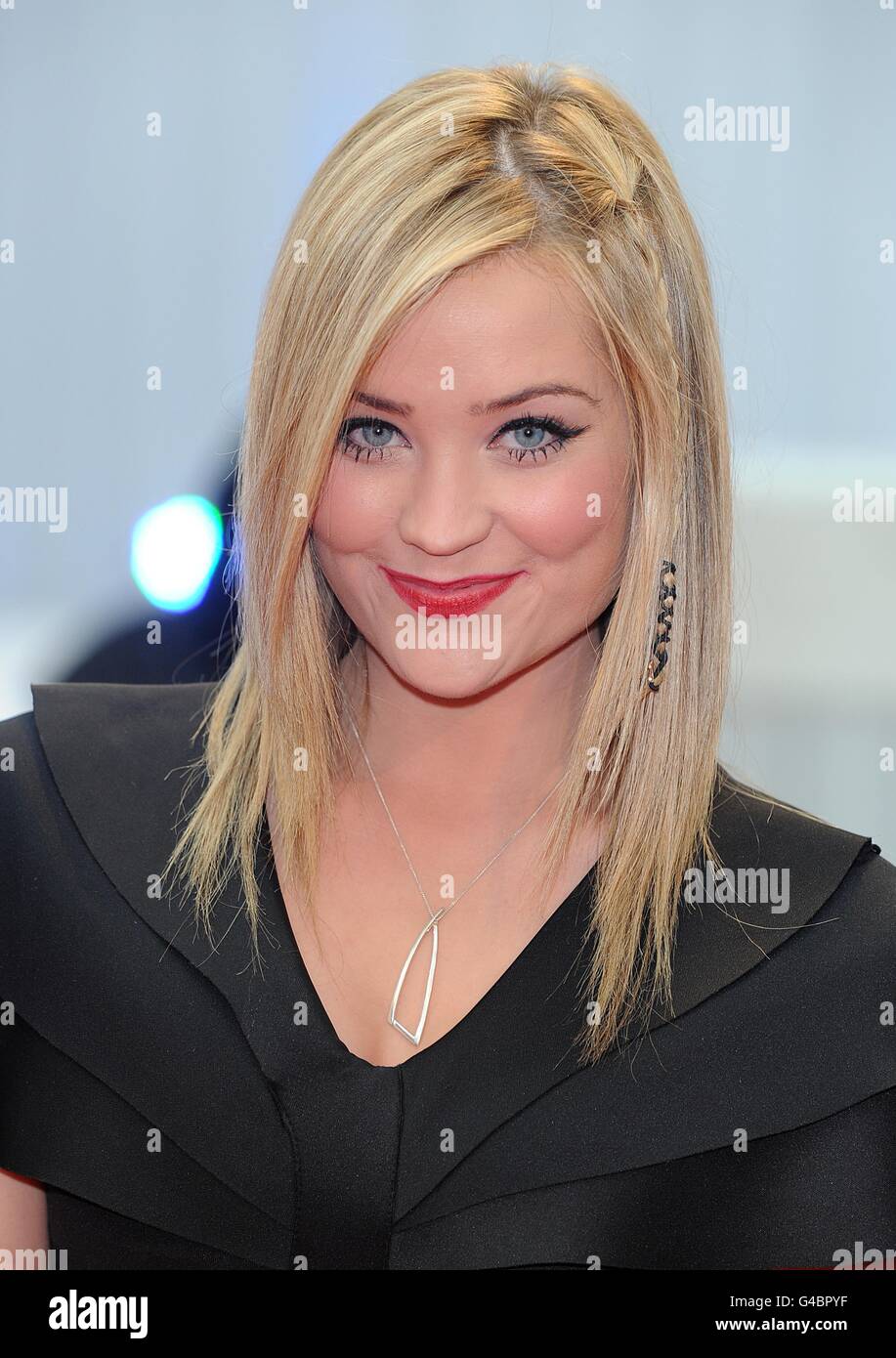 Laura whitmore arriving for the world premiere of larry crowne hi-res