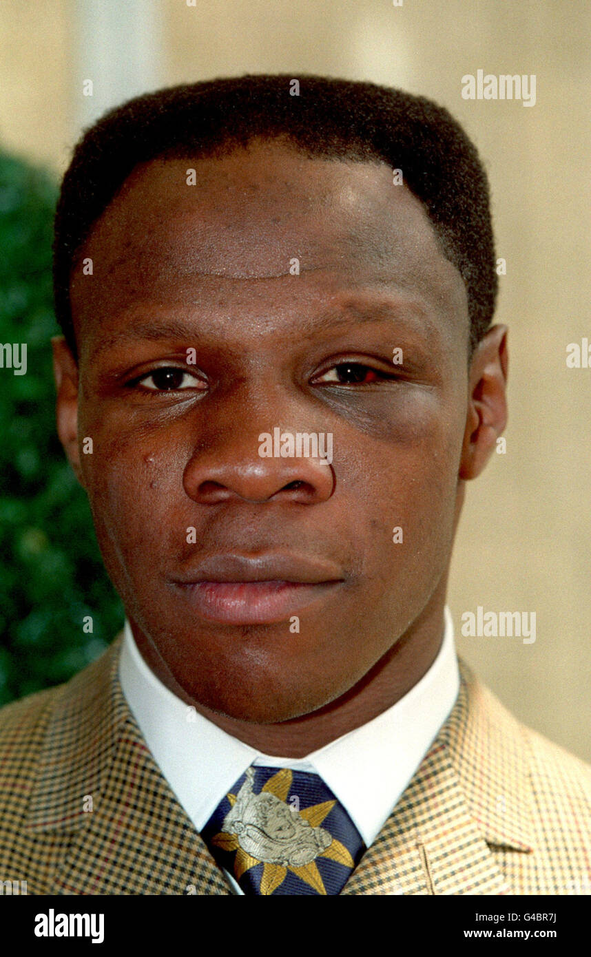 PA NEWS 28/4/98  BOXER CHRIS EUBANK AT THE 'TIE WEARERS OF THE YEAR AWARDS' AT THE HYATT CARLTON HOTEL, LONDON Stock Photo