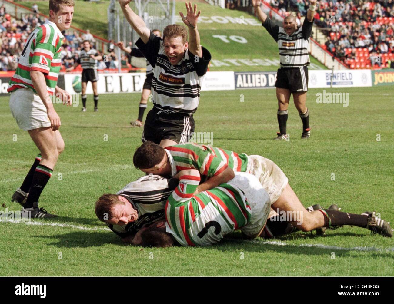 Rob Andrew celebrates Peter Waltons try for Newcastle in todays (Monday) Rugby Union Premiership clash at the Gateshead International Stadium, against Leicester today (Monday)