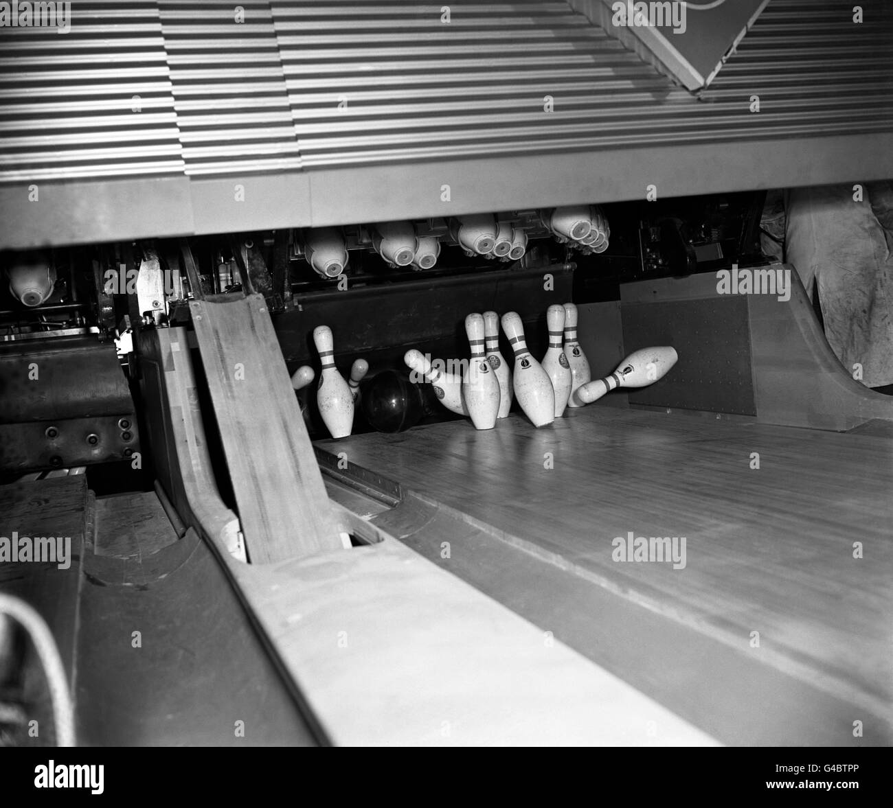 Ten Pin Bowling 'Ten Pin Lanes' Stamford Hill, London Stock Photo
