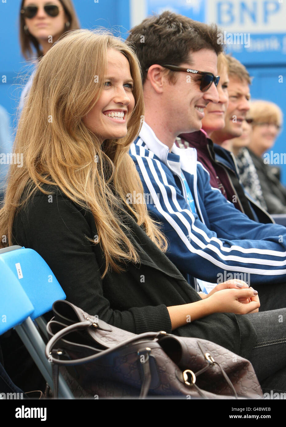 Kim Sears The Girlfriend Of Andy Murray During The Final Of The Aegon Championships At The Queen S Club London Stock Photo Alamy Kim Sears The Girlfriend Of Andy Murray During The Final Of The Aegon Championships At The Queen S Club London Stock Photo Alamy