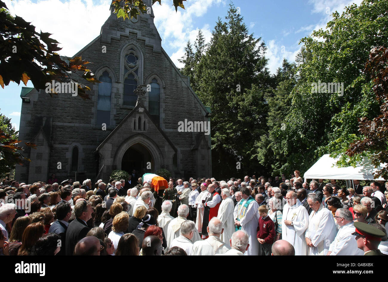 Brian Lenihan Funeral High Resolution Stock Photography And Images Alamy