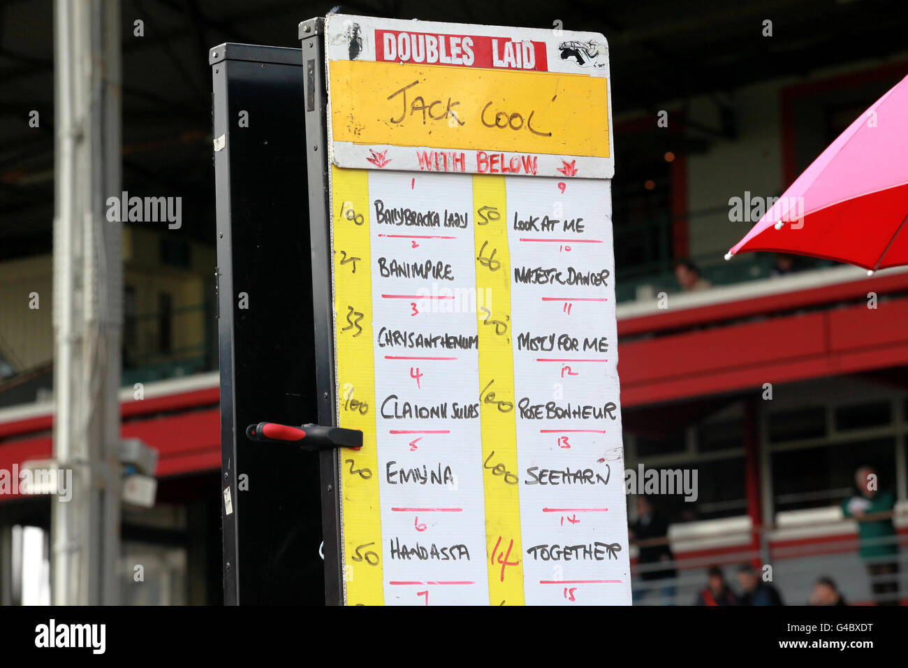 Horse Racing Abu Dhabi 1000 Guineas Day Curragh Racecourse Stock