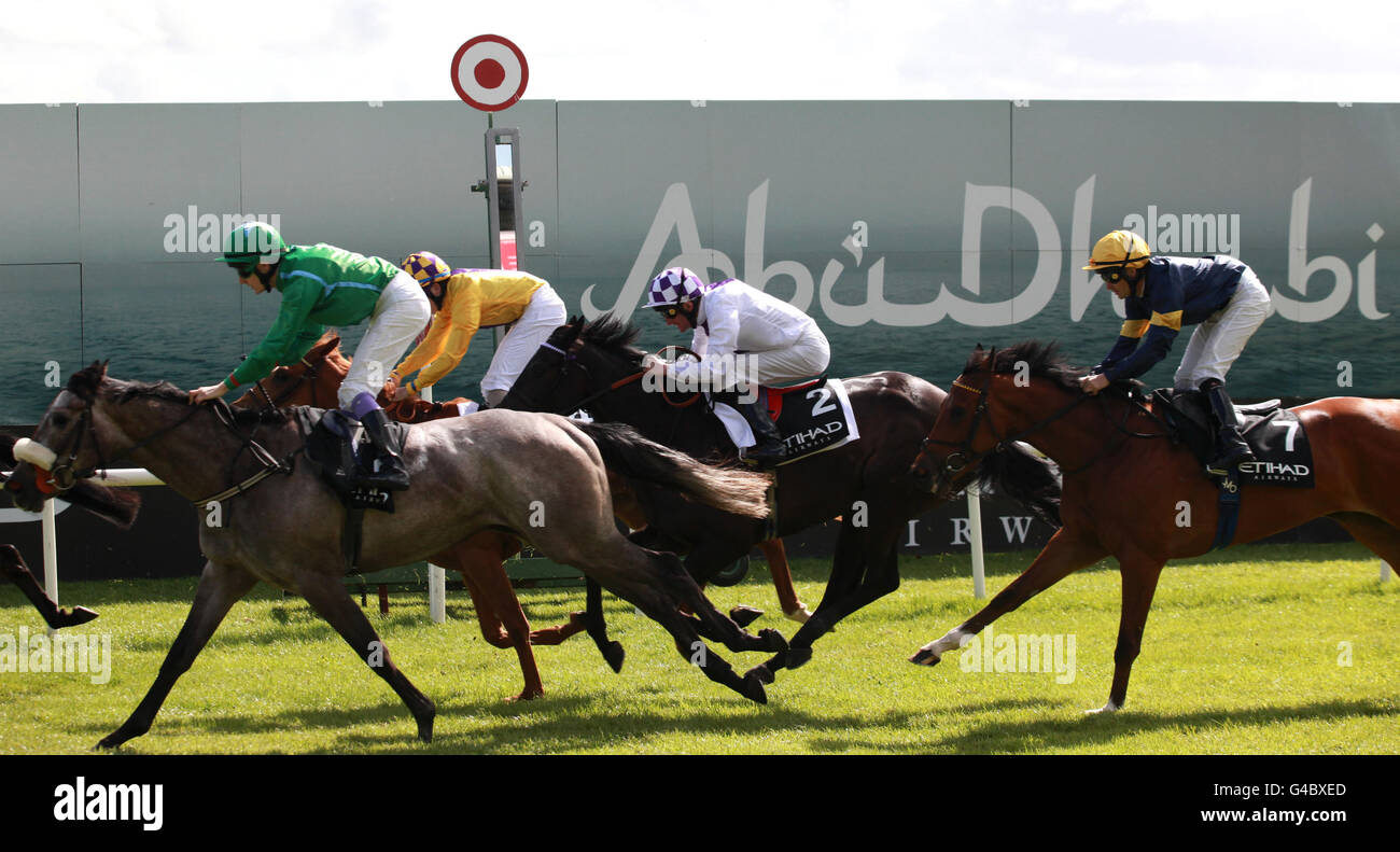 Horse Racing Abu Dhabi 1000 Guineas Day Curragh Racecourse Stock