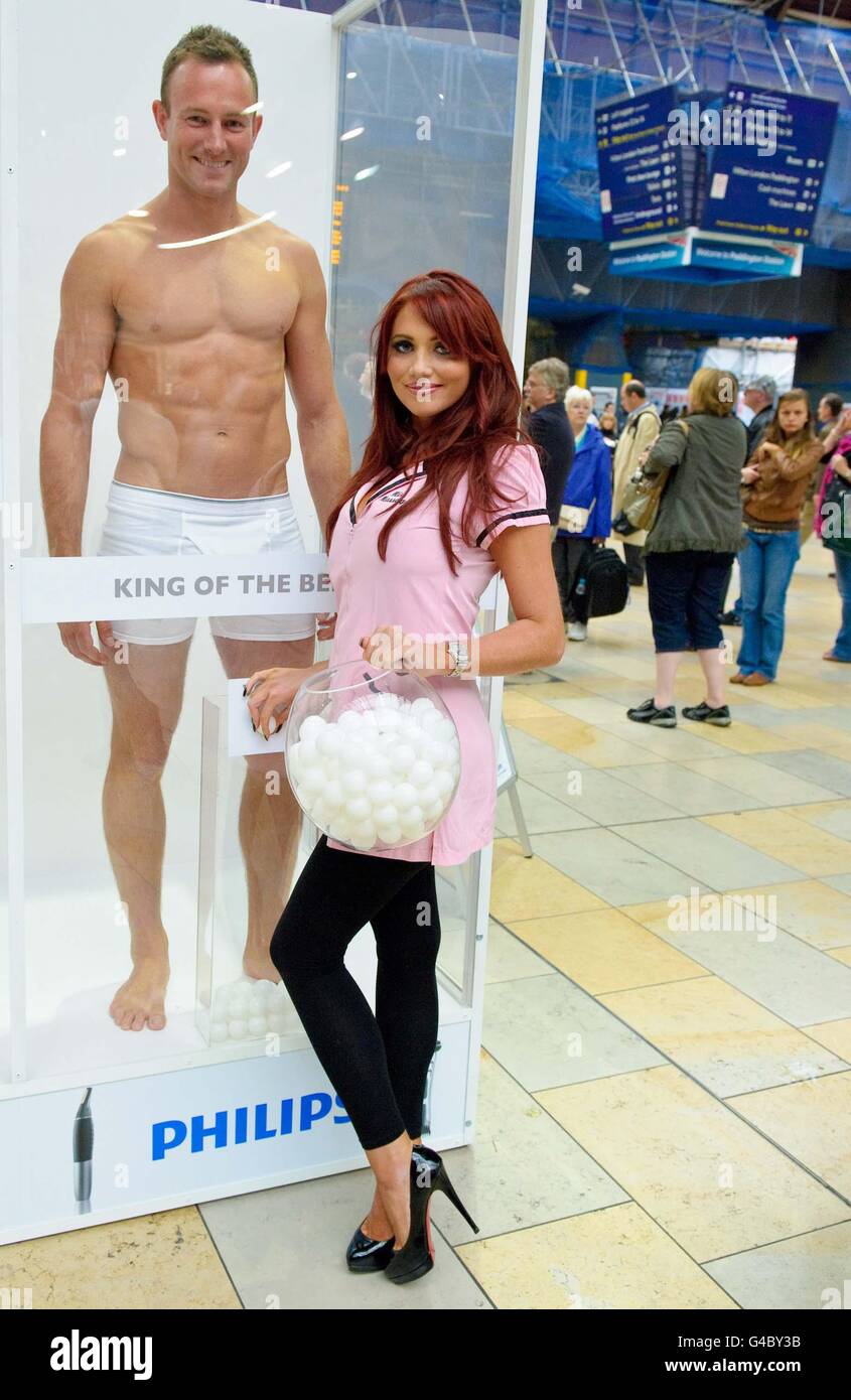 Amy Childs from The Only Way is Essex, teams up with Philips at London  Paddington Station to survey female commuters to determine the sexiest body  hair look for men Stock Photo -