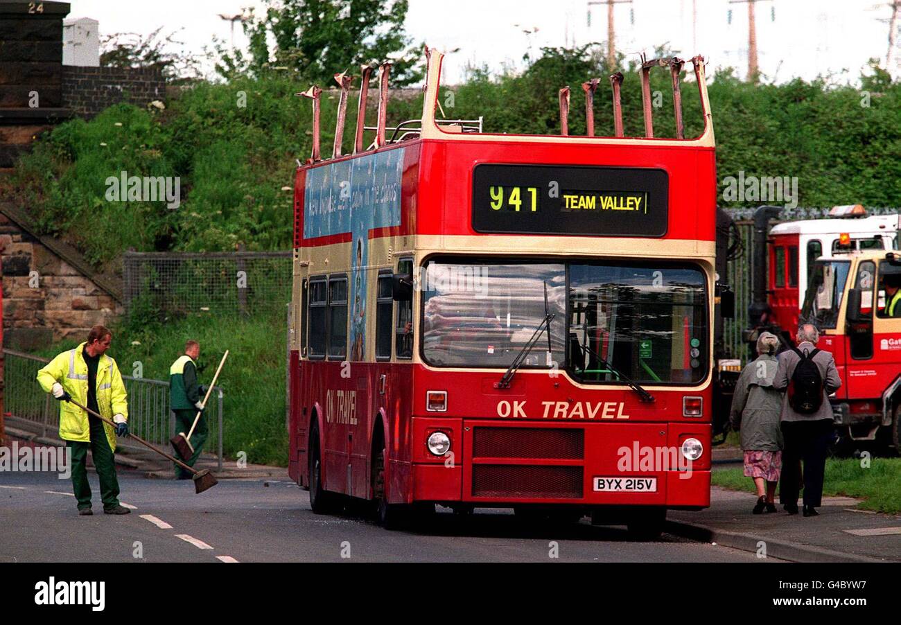 The 941 double decker bus hi-res stock photography and images - Alamy