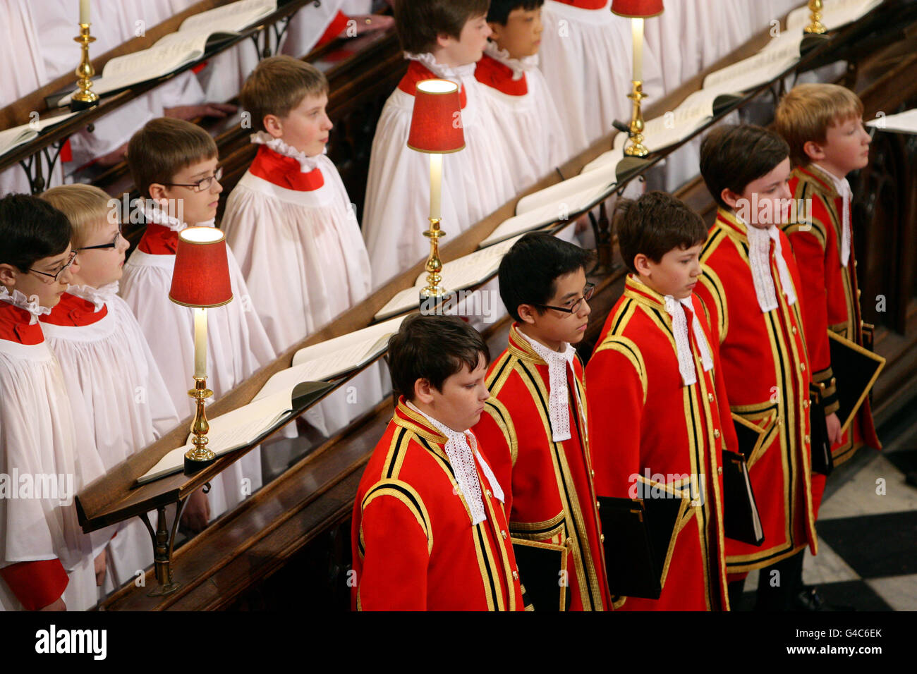 The Royal Wedding. Choir boys sing at Westminster Abbey Stock Photo