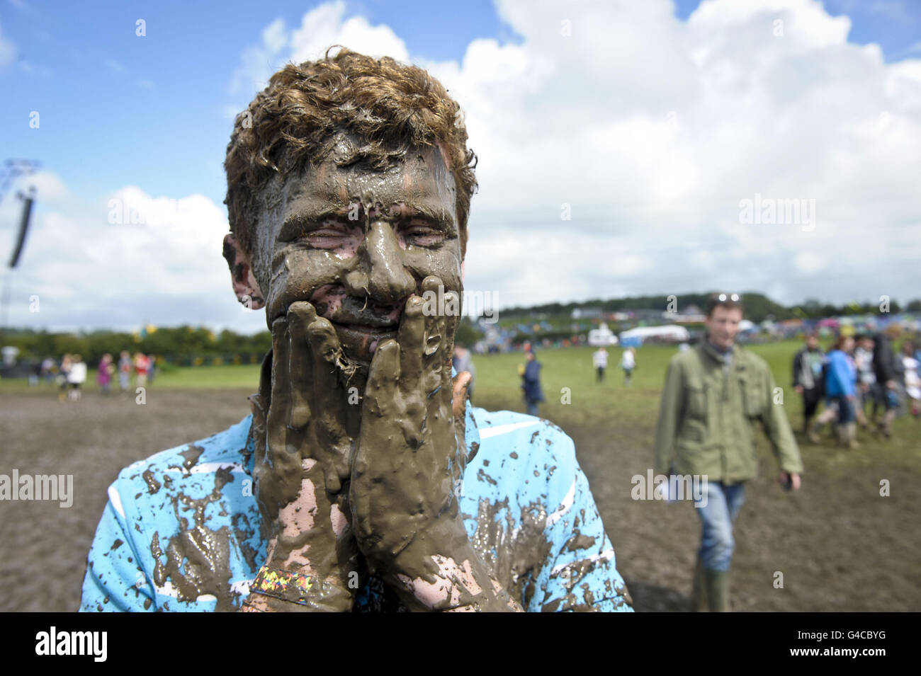 Covered in mud glastonbury hi-res stock photography and images - Alamy
