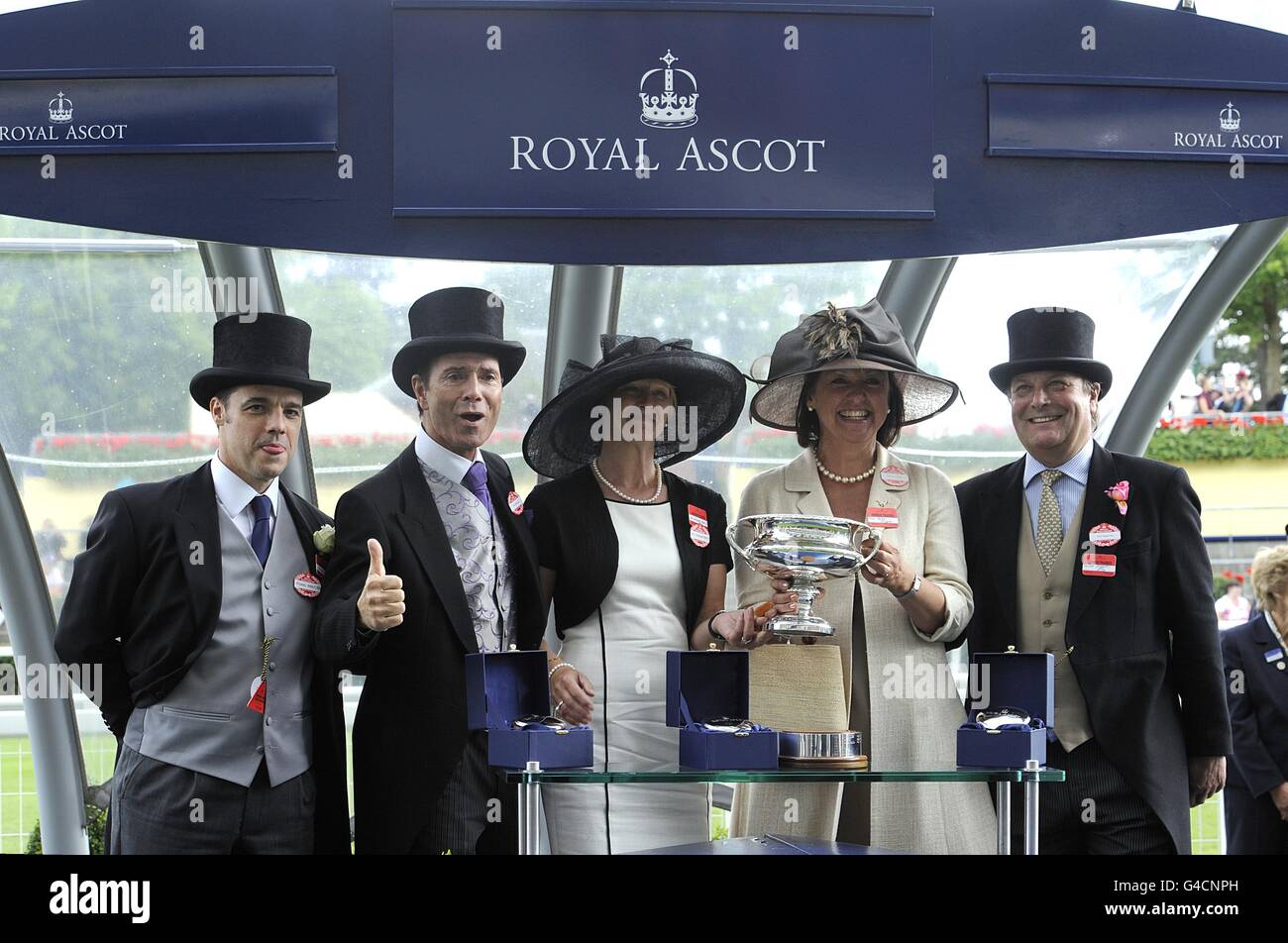 Royal ascot cliff richard hi-res stock photography and images - Alamy