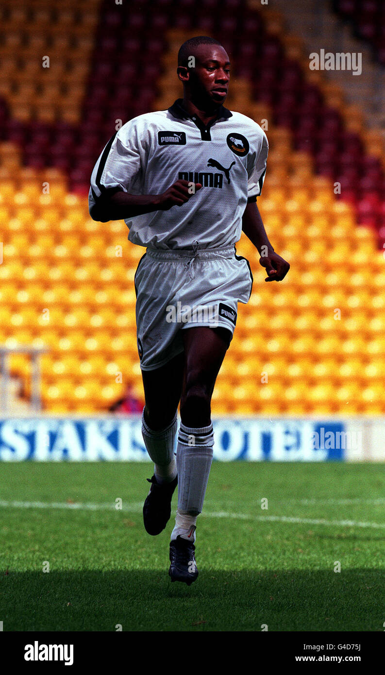 Derby County Fc Paulo Wanchope Of Derby County Football Club Stock Photo Alamy Derby County Fc Paulo Wanchope Of Derby County Football Club Stock Photo Alamy