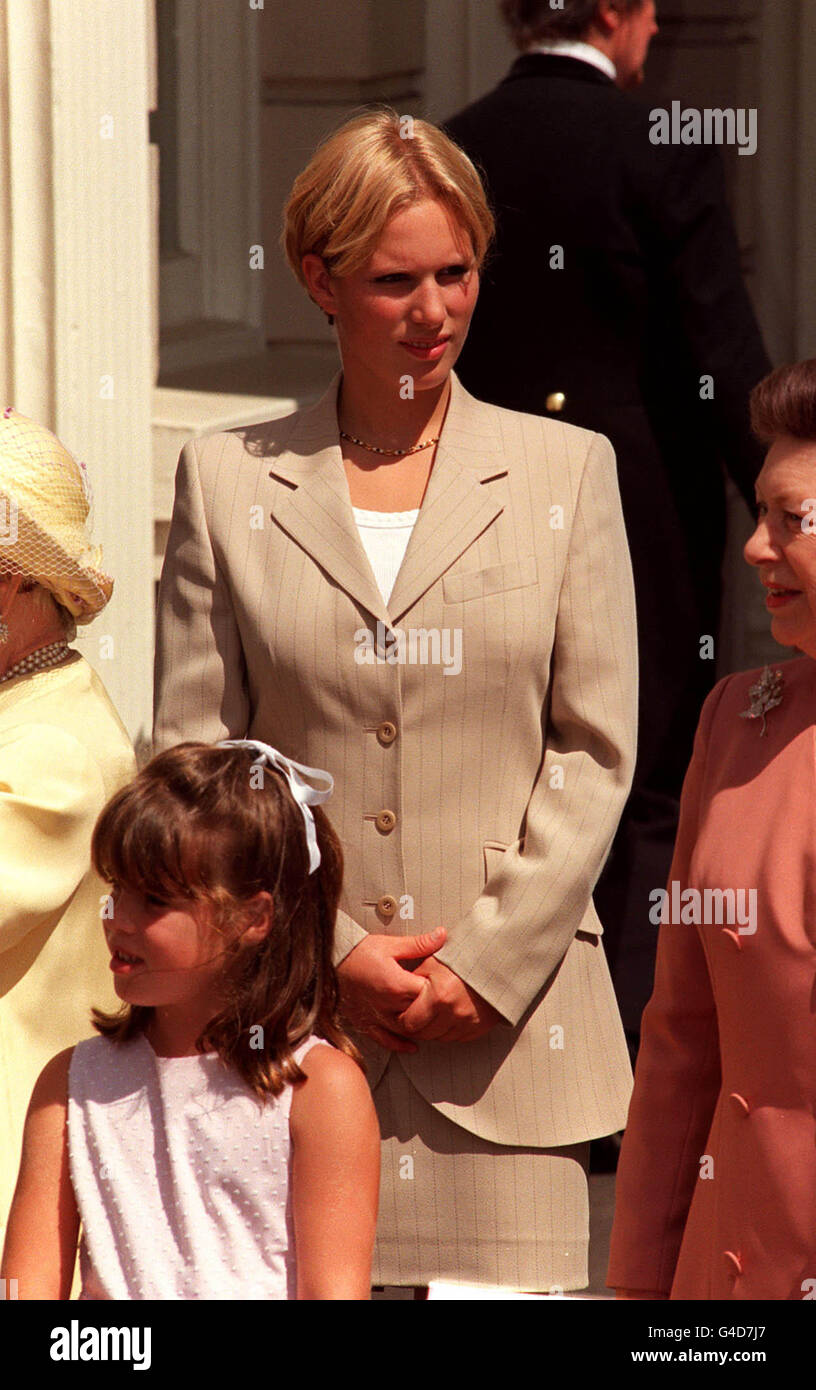 PA NEWS PHOTO 4/8/98 ZARA PHILLIPS, THE DAUGHTER OF THE PRINCESS ROYAL, OUTSIDE CLARENCE HOUSE, LONDON, ON THE QUEEN MOTHERS 98TH BIRTHDAY. Stock Photo