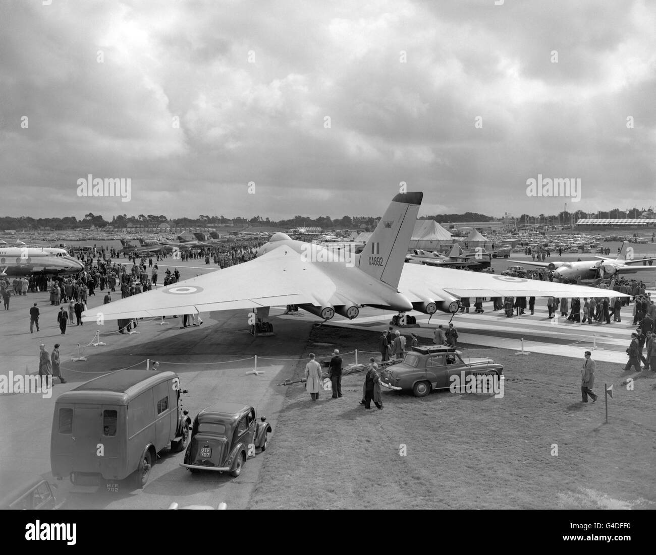 Aviation Farnborough Airshow Farnborough Airfield Stock Photo Alamy