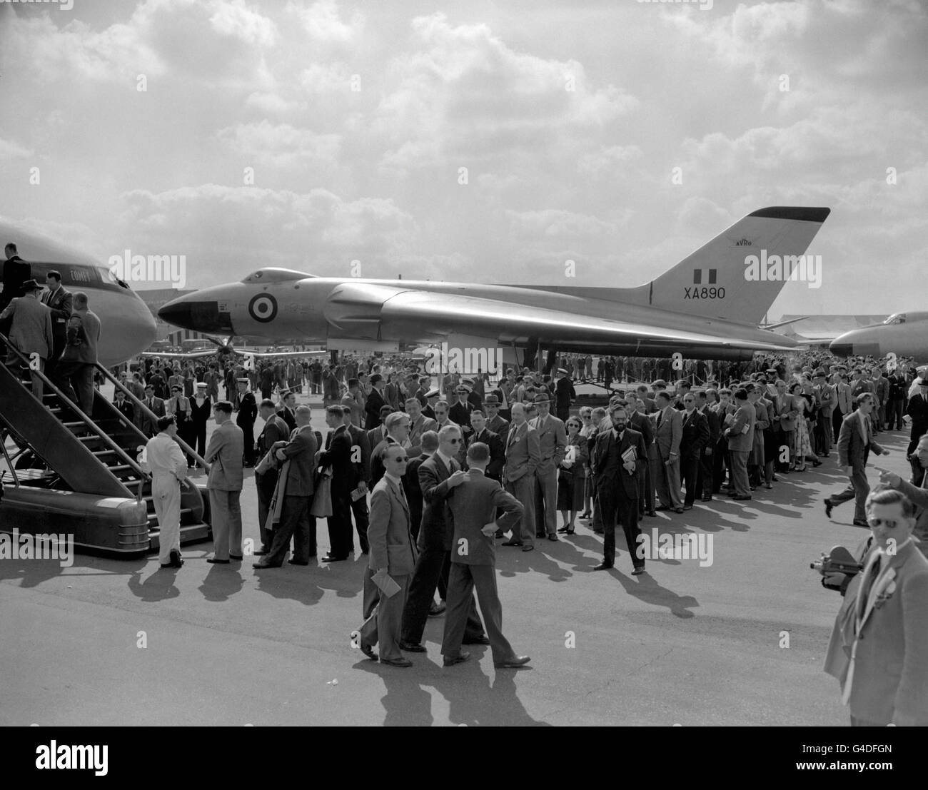 Aviation Farnborough Airshow Farnborough Airfield Stock Photo Alamy