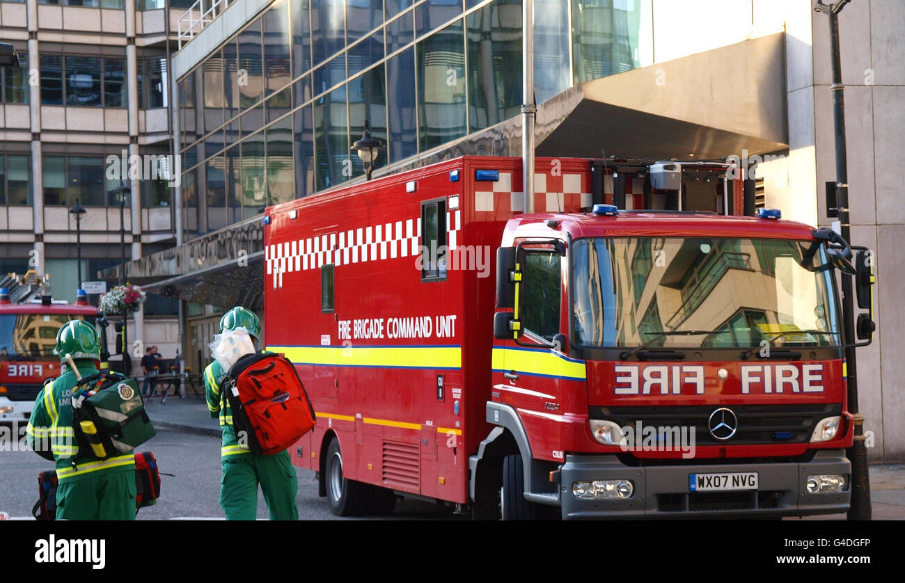 The fire brigade attend the scene as around 1,500 people were forced to leave the Hilton in Park Lane, London, due to a fire in a kitchen. Stock Photo