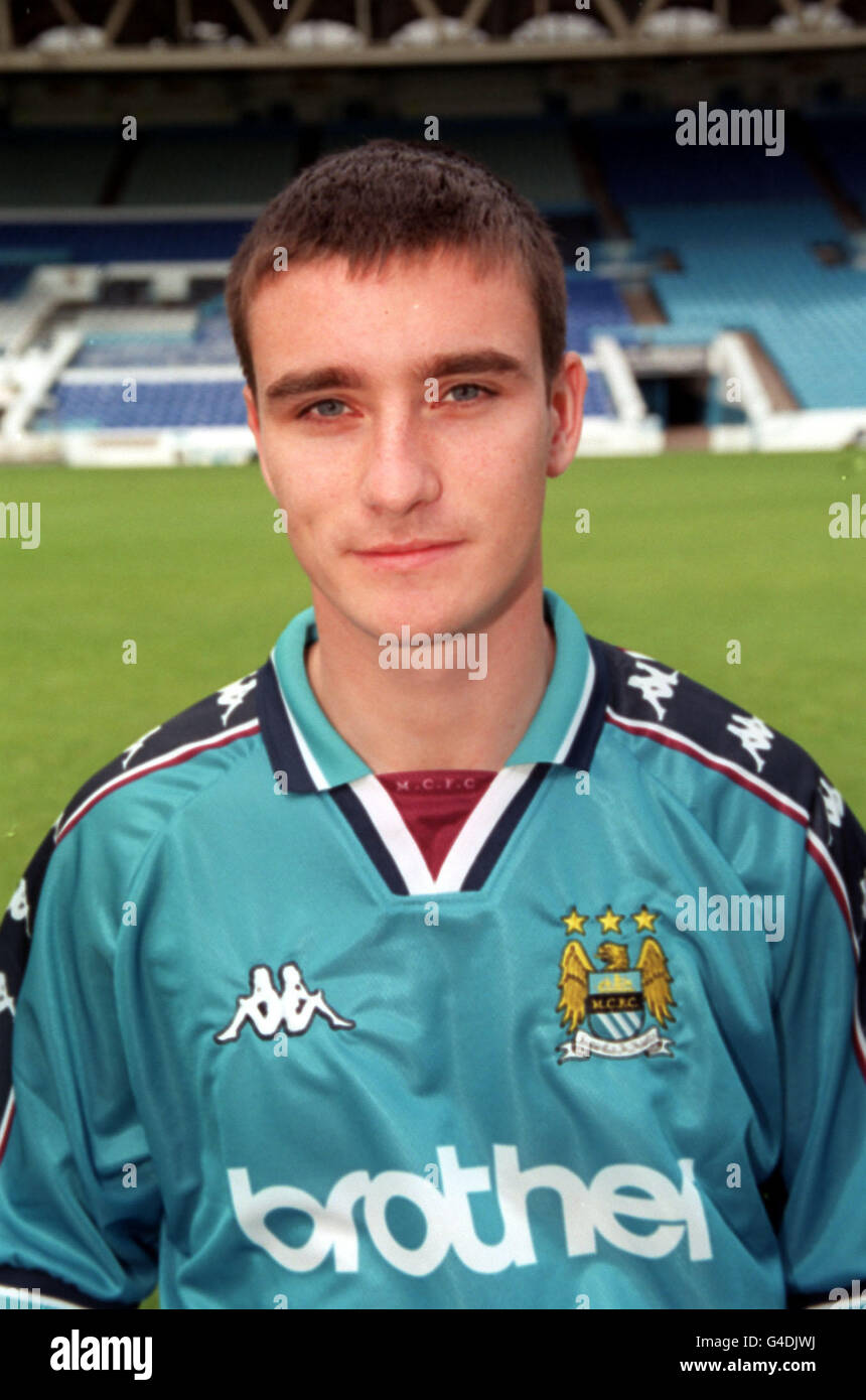 Pa News 22 7 98 Ray Kelly Member Of The Manchester City Football Stock Photo Alamy