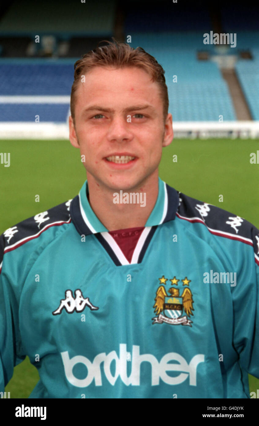 PA NEWS 22/7/98 PAUL DICKOV, MEMBER OF THE MANCHESTER CITY FOOTBALL