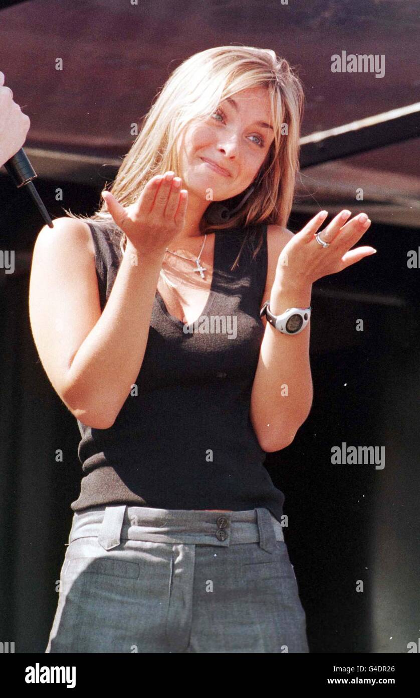 Showbiz Louise Weymouth 02 Hi res Stock Photography And Images Alamy