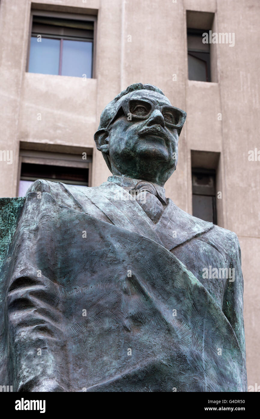 Salvador Allende Gossens statue, Santiago, Chile Stock Photo