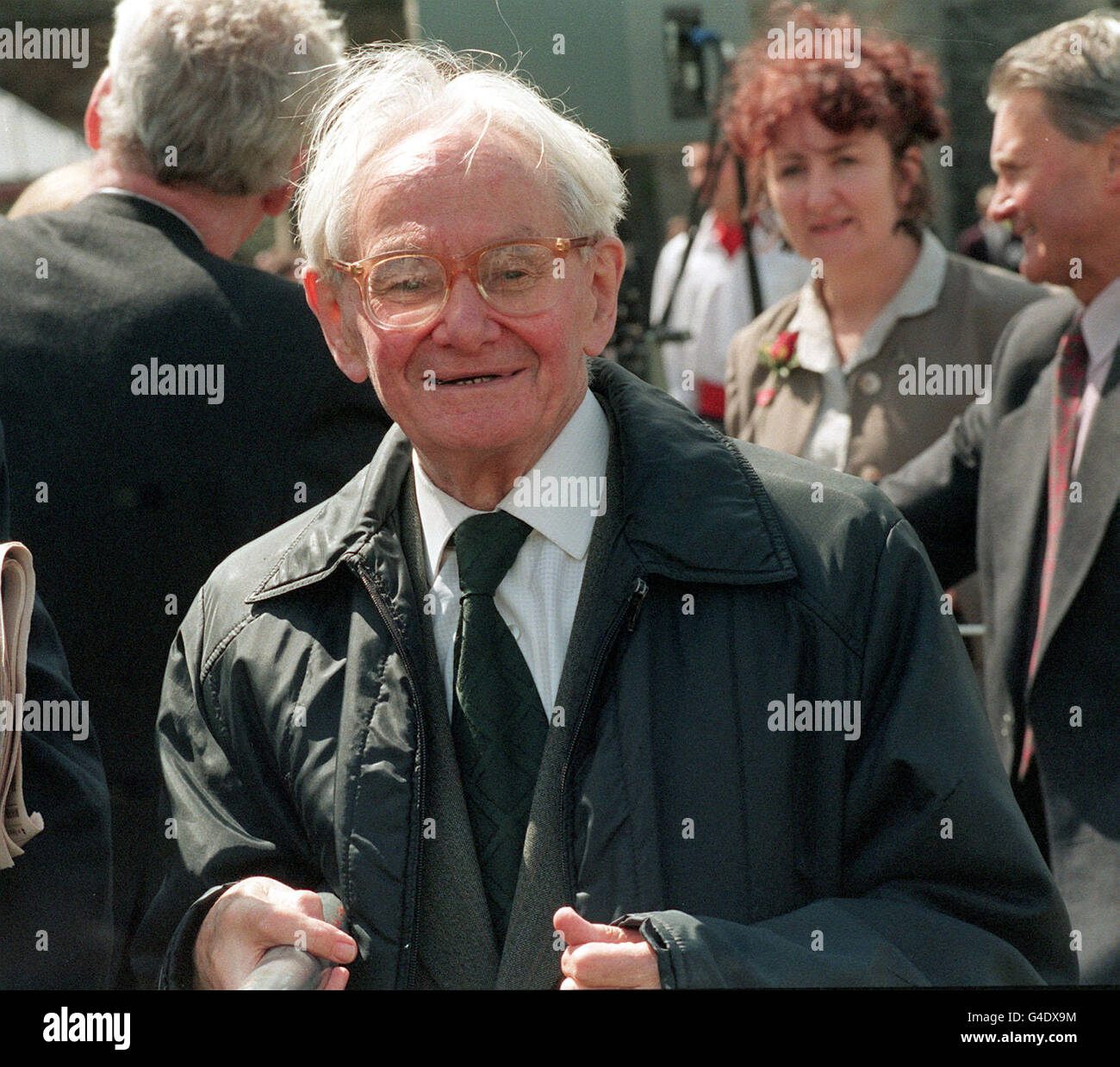 PA NEWS PHOTO 16/6/98  BERT PEARCE, WHO WAS MENTIONED BY SOUTH AFRICAN PRESIDENT NELSON MANDELA DURING HIS FREEDOM ACCEPTANCE SPEECH AT CARDIFF CASTLE Stock Photo