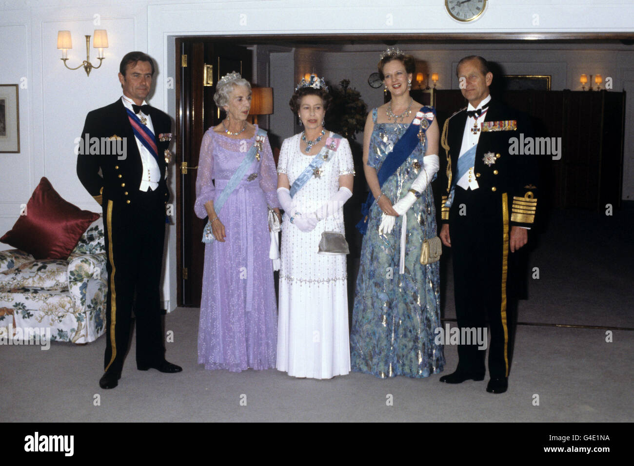 (l-r) Prince Henrik, Queen Ingrid, Queen Elizabeth II, Queen Margrethe of Denmark and Prince Philip, Duke of Edinburgh on board the Royal yacht Britannia where the British State visitors gave a banquet for their Danish hosts Stock Photo