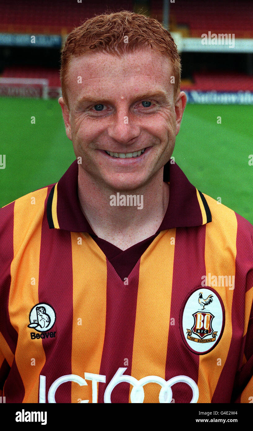 BRADFORD CITY FOOTBALL CLUB. PA NEWS PHOTO 9/8/98 WAYNE JACOBS OF BRADFORD CITY FOOTBALL CLUB. Stock Photo