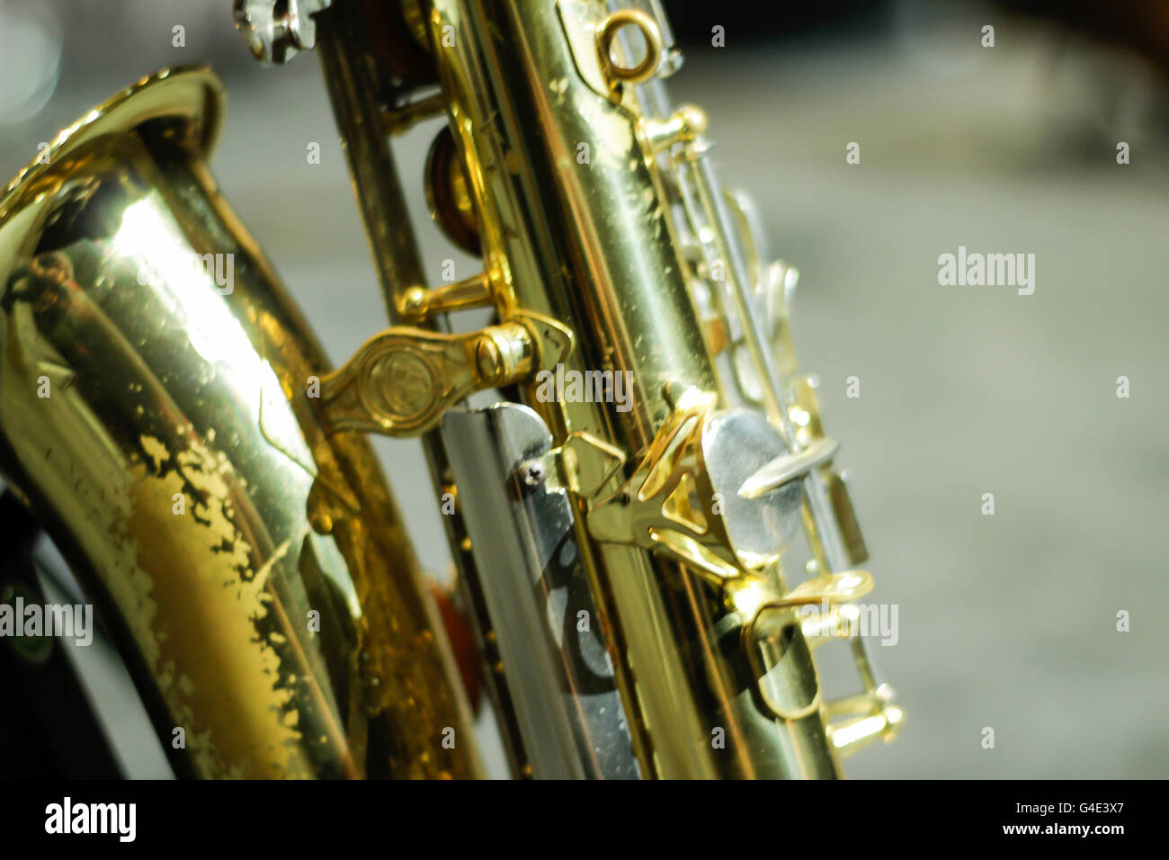 Saxophone music hi-res stock photography and images - Alamy
