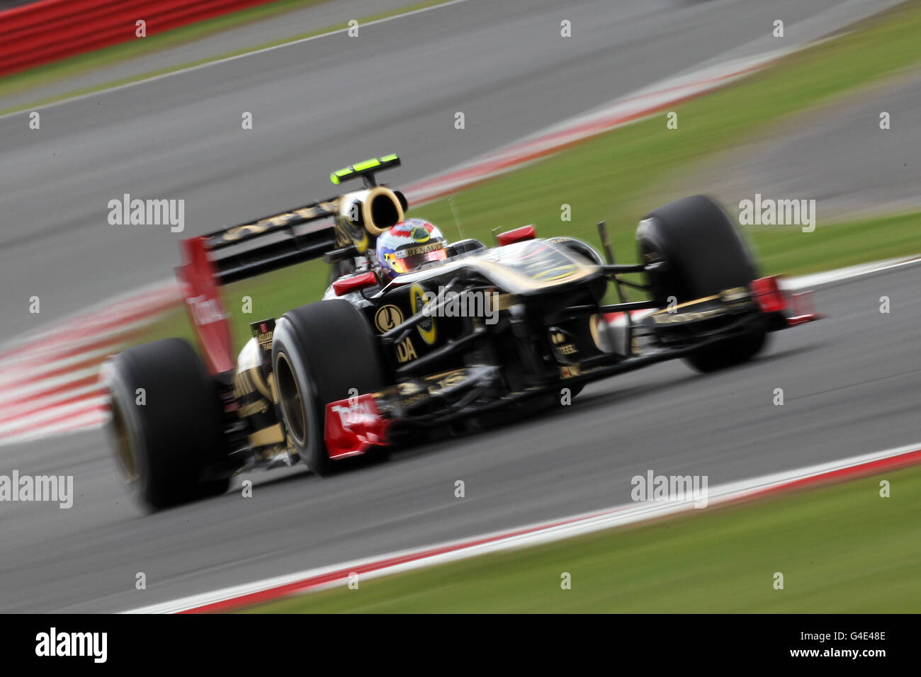Renault's Vitaly Petrov during Qualifying day for the Formula One Santander British Grand Prix at Silverstone Circuit, Northampton. Stock Photo