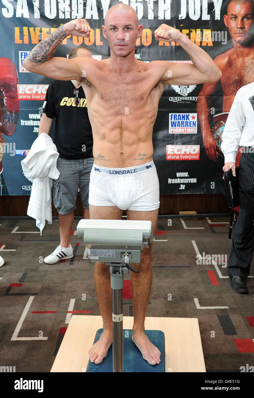 Nicky cook weigh in hilton liverpool hires stock photography and