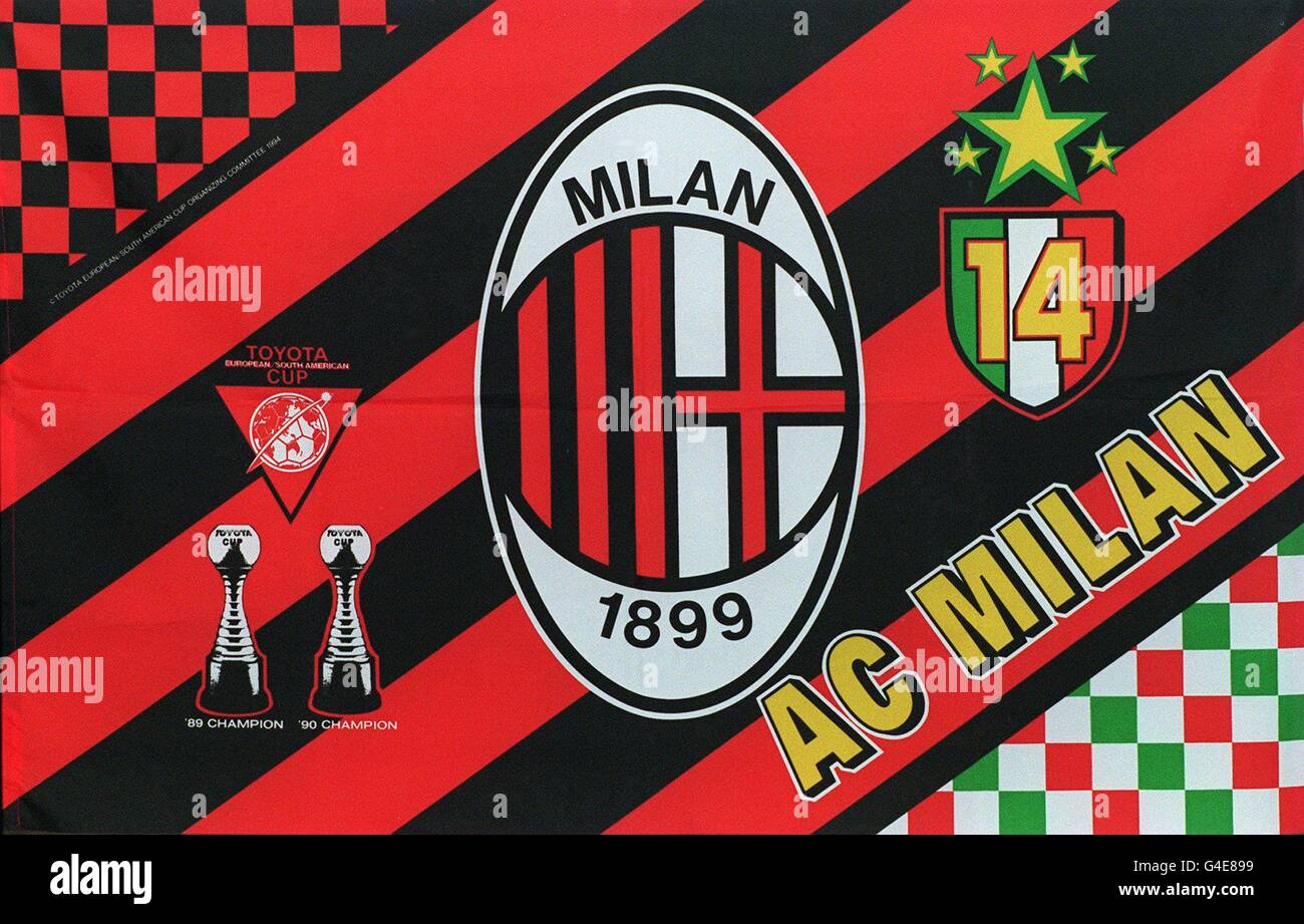 AC MILAN 応援フラッグ TOYOTA CUP大判 ACミラン TOYOTA CUP SOCCER. AC MILAN TOYOTA CUP FLAG Stock Photo - Alamy