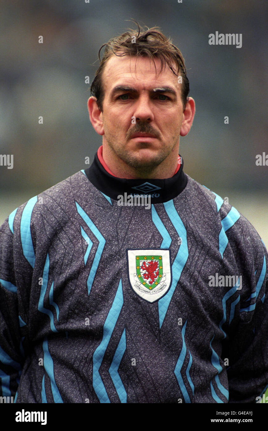 Football european championship championships 1996 head shot hs h s hi