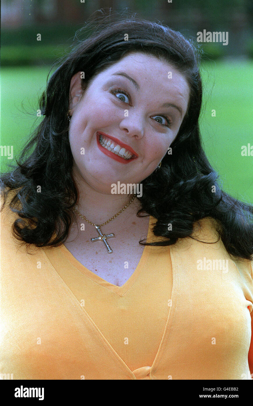 ACTRESS LISA RILEY POSES AT THE 1998 ITV AUTUMN SEASON PHOTOCALL IN