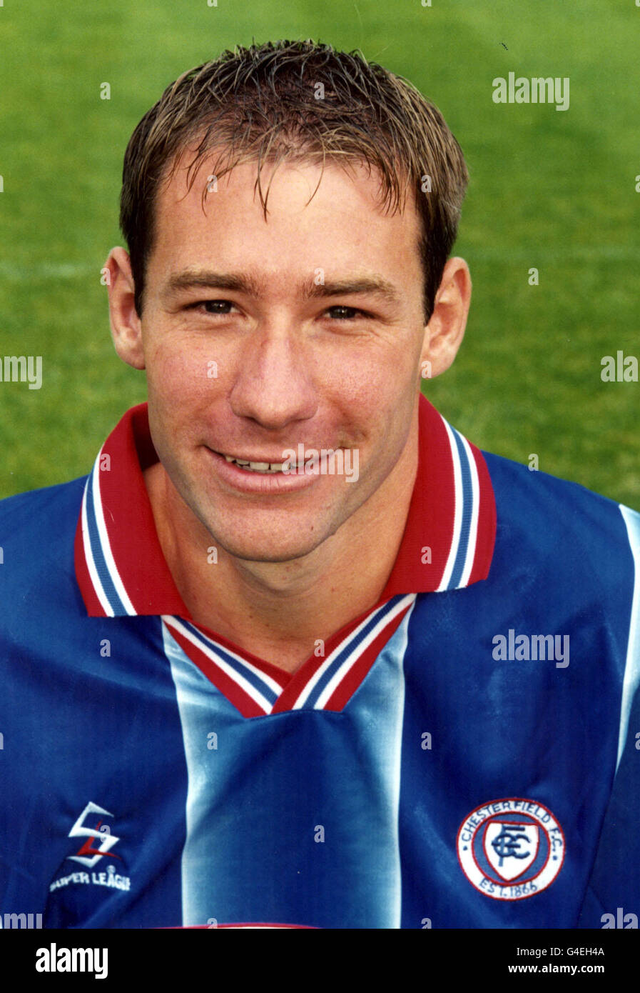 PA NEWS PHOTO 31/8/98 JONATHAN HOWARD OF CHESTERFIELD F.C. Stock Photo