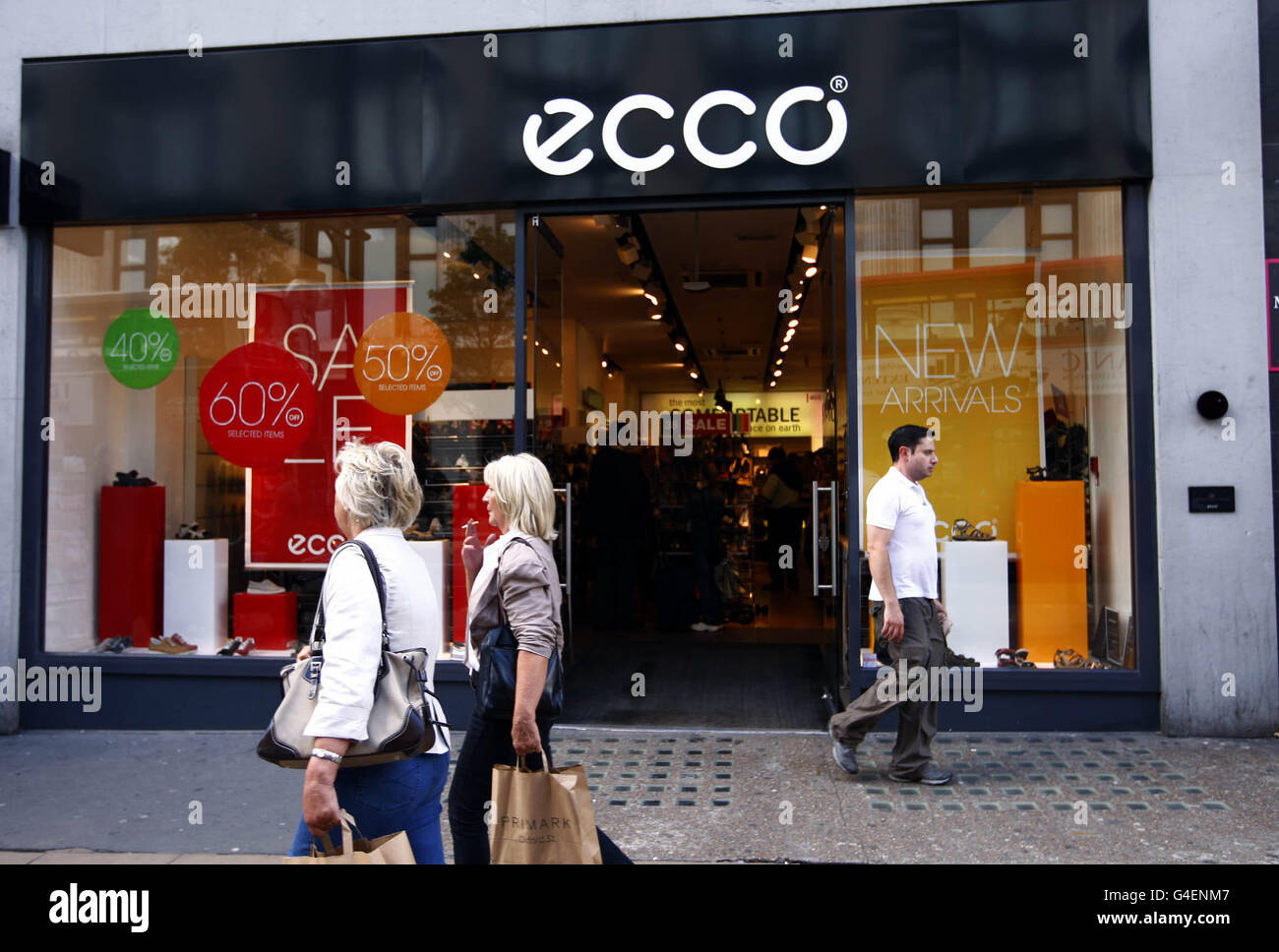 An ecco shop oxford street hi-res stock photography and - Alamy
