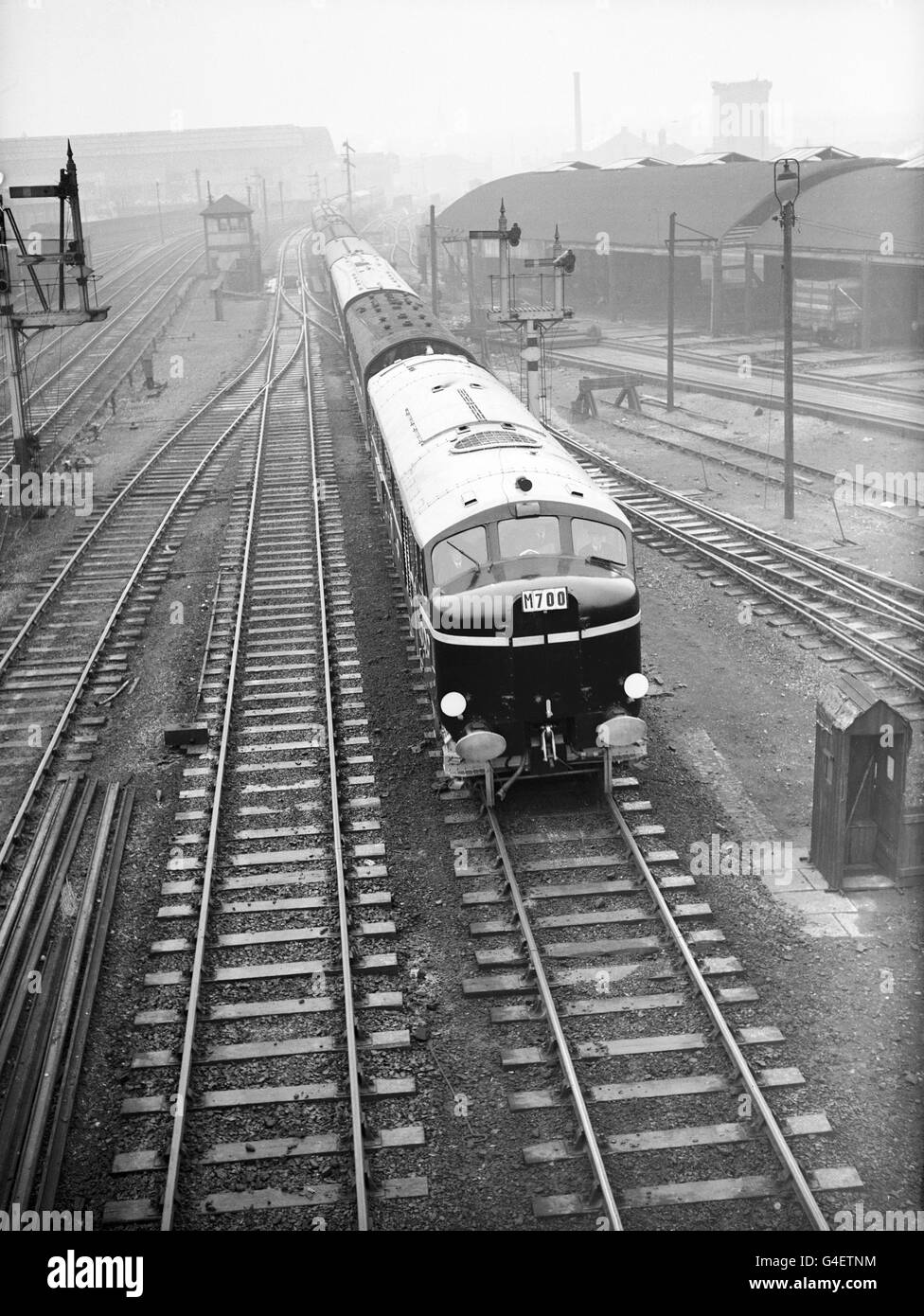 The new diesel-electric locomotive making a trial run from Derby, draws into St. Pancras Station, London Stock Photo