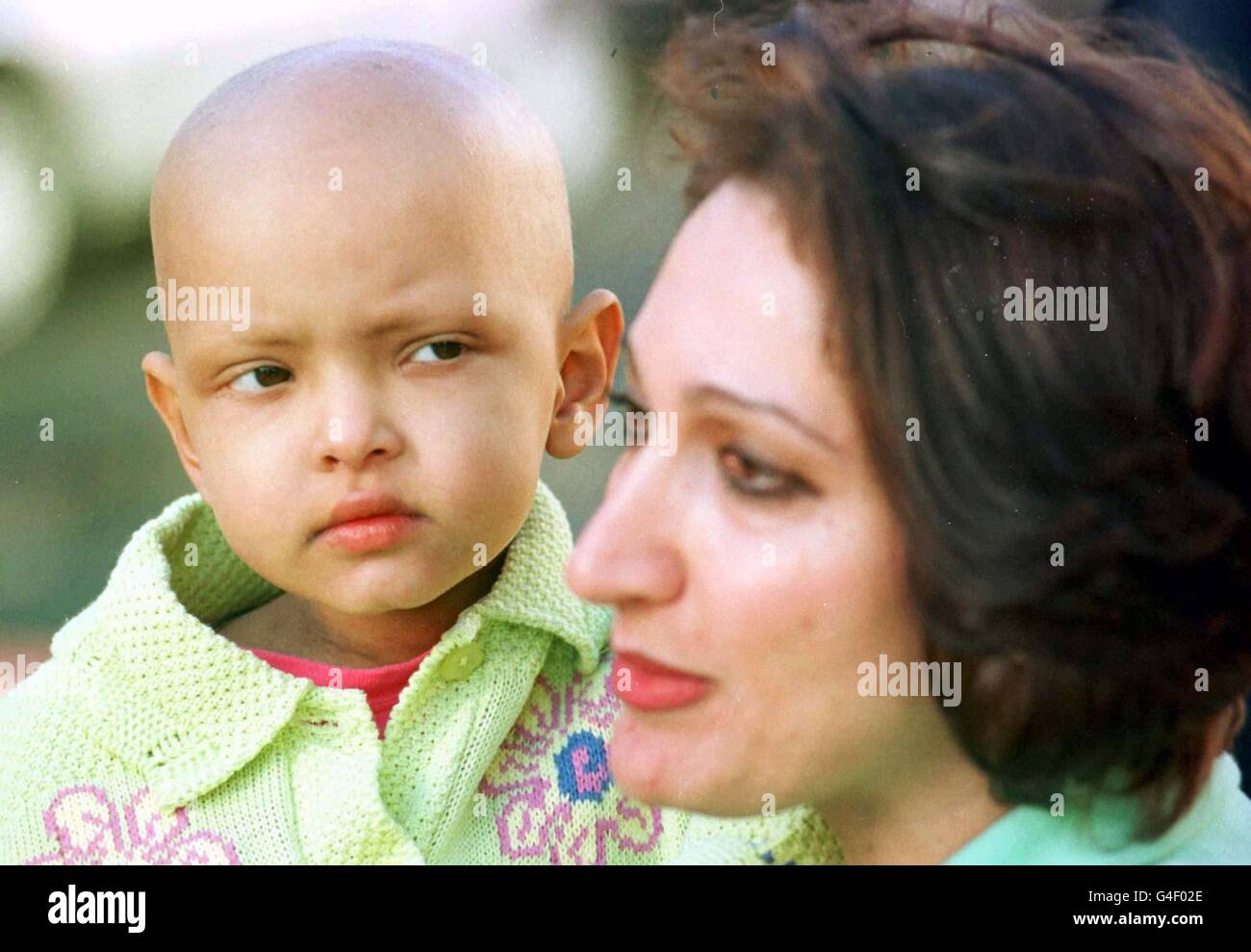 Mariam Hamza the four-year-old Iraqi girl, who has spent the last six months undergoing treatment for leukaemia, said goodbye to the Royal hospital for sick children in Glasgow today (Monday) as she was collected by her guardian Faten Hamed.. See PA Story HEALTH Iraq. Photo by David Cheskin. Stock Photo