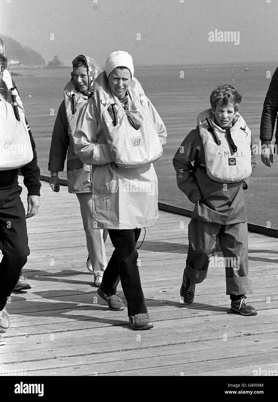 PA NEWS PHOTO 6/4/88 THE PRINCESS ROYAL WITH SON PETER PHILLIPS WALKING ON THE WHARF AT ABERDOVEY, NORTH WALES DURING A VISIT TO AN OUTWARD BOUND CENTRE Stock Photo