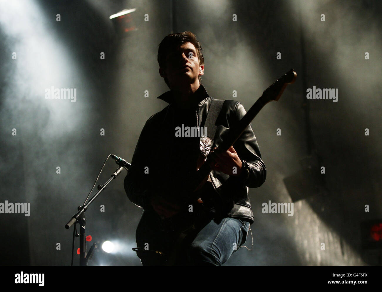 Alex turner 2011 hi-res stock photography and images - Alamy