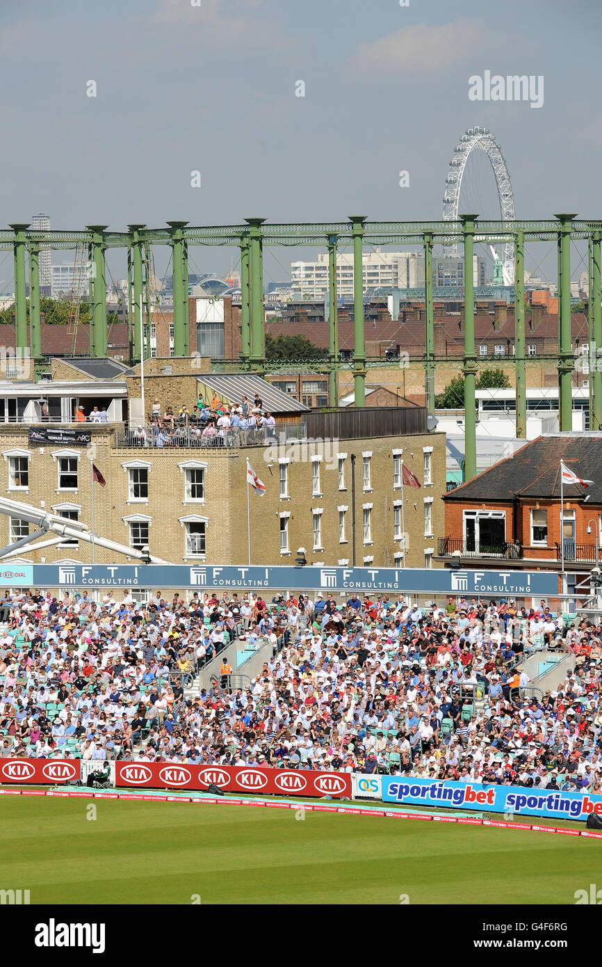 Cricket - npower Fourth Test - Day Two - England v India - The Kia Oval. General view of The Kia Oval as fans watch the match between England and India Stock Photo