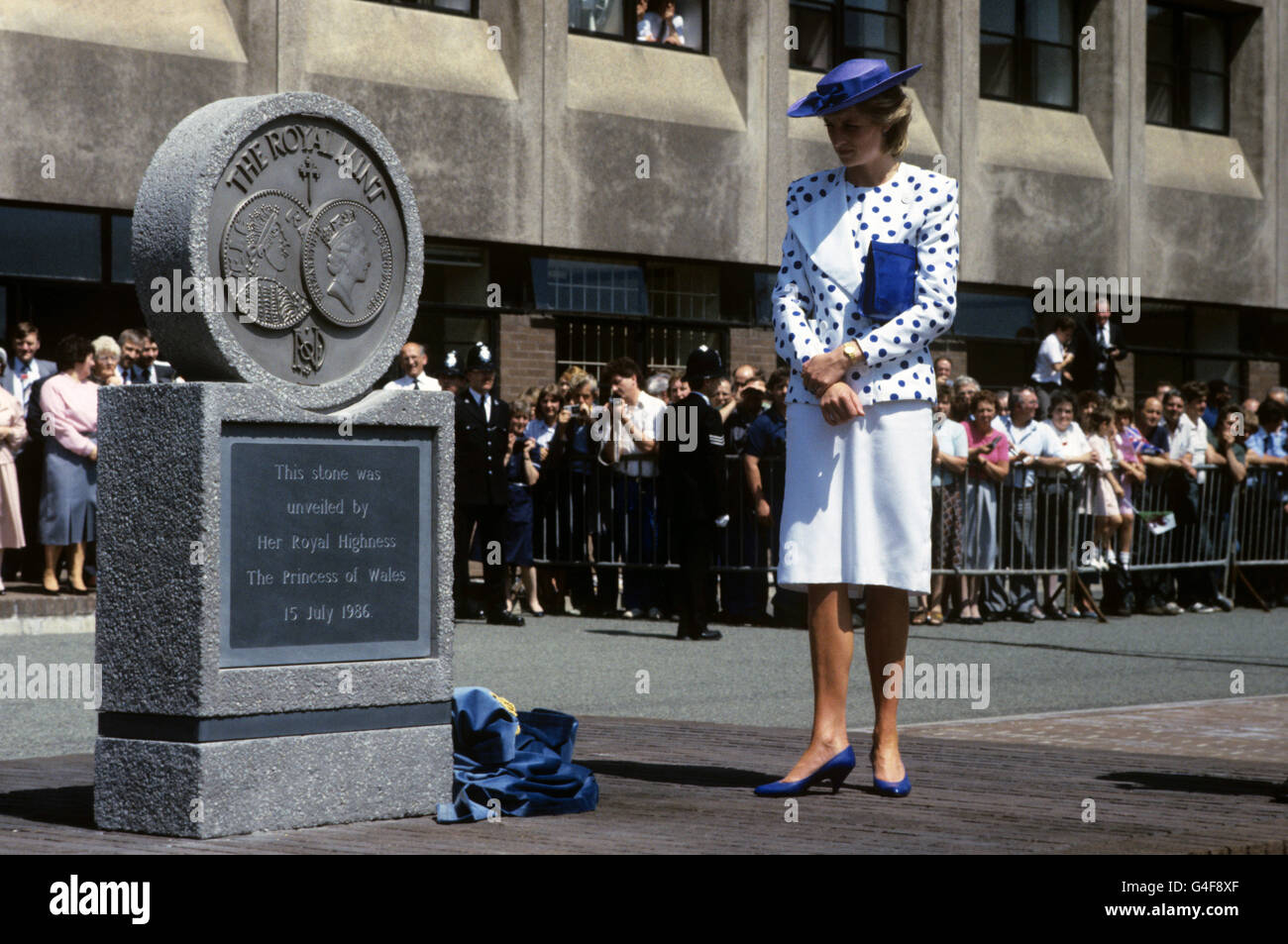 The Princess of Wales unveiling a plinth at the Royal Mint near LLantrisant to mark 1,100 years of coin making, dating back to a King Alfred penny produced in 886 in London. Stock Photo