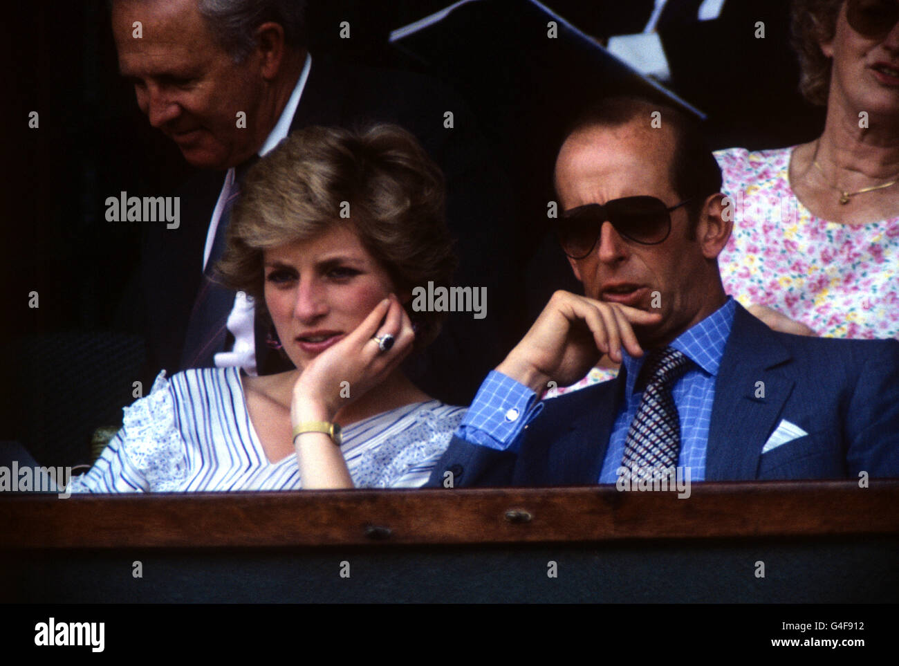 Pat cash v mats wilander hires stock photography and images Alamy