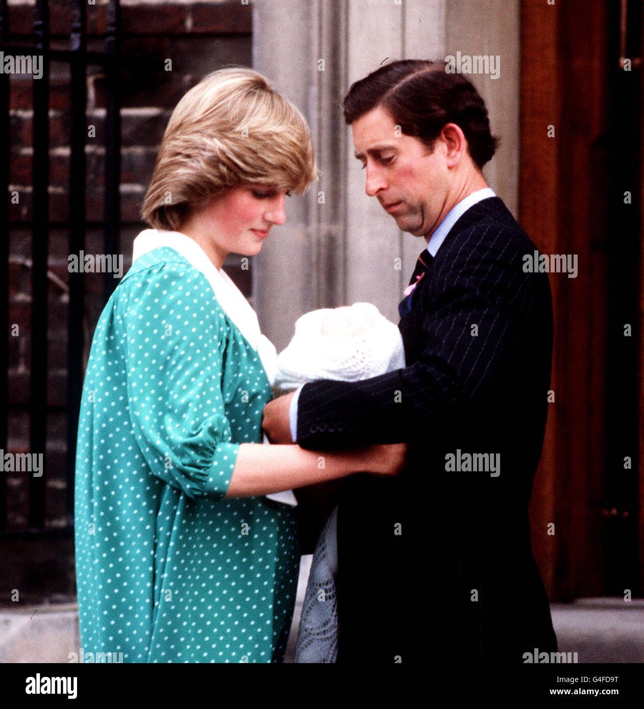 Prince william birth 1982 hi-res stock photography and images - Alamy