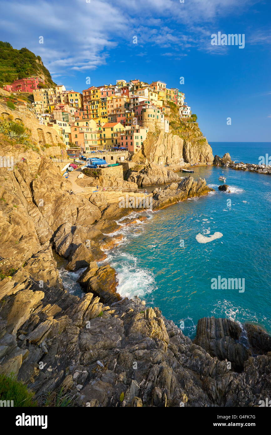 Manarola at sunset, Cinque Terre National Park, Liguria, Italy, UNESCO ...
